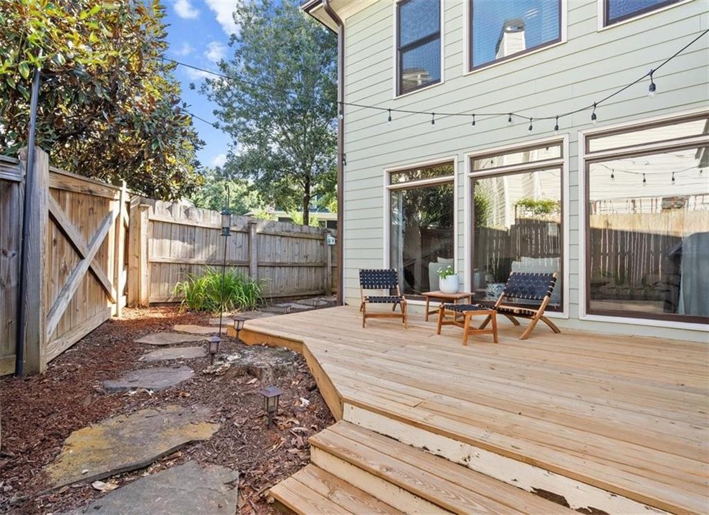 1601 Windsor Walk