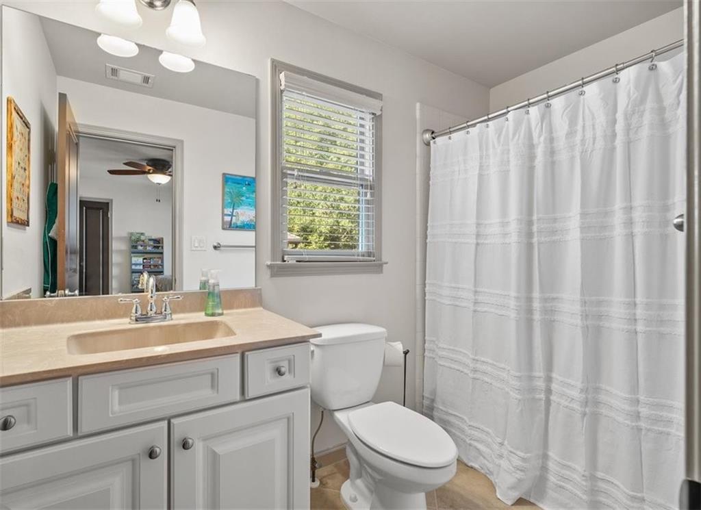 1601 Windsor Walk