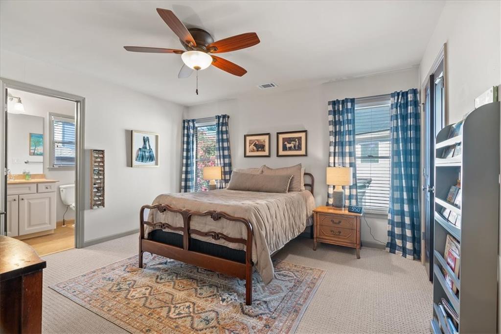 1601 Windsor Walk