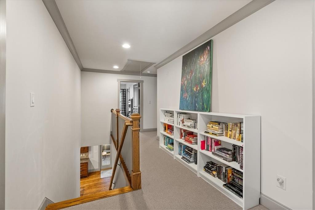 1601 Windsor Walk