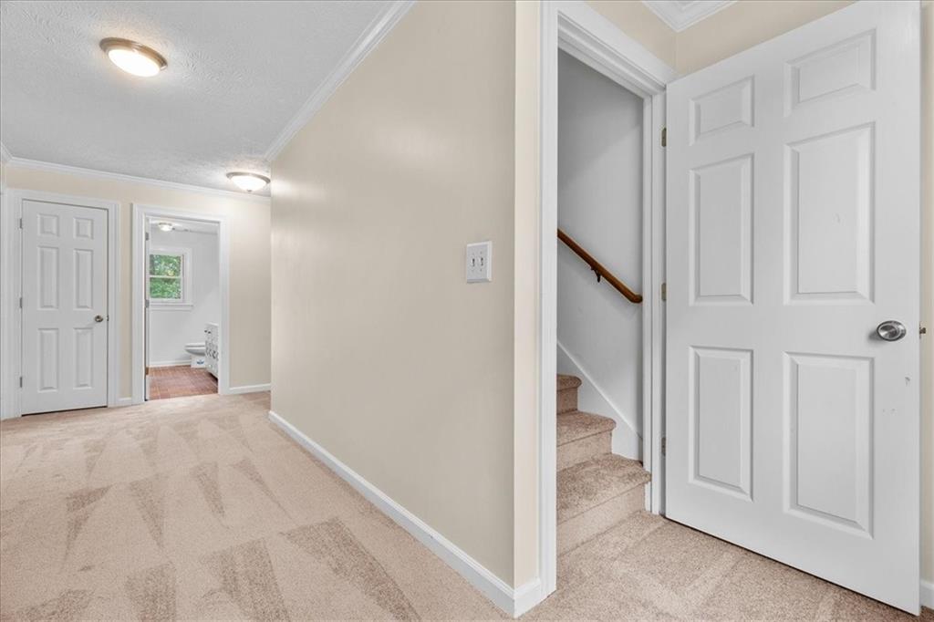 2301 Scarlett Walk