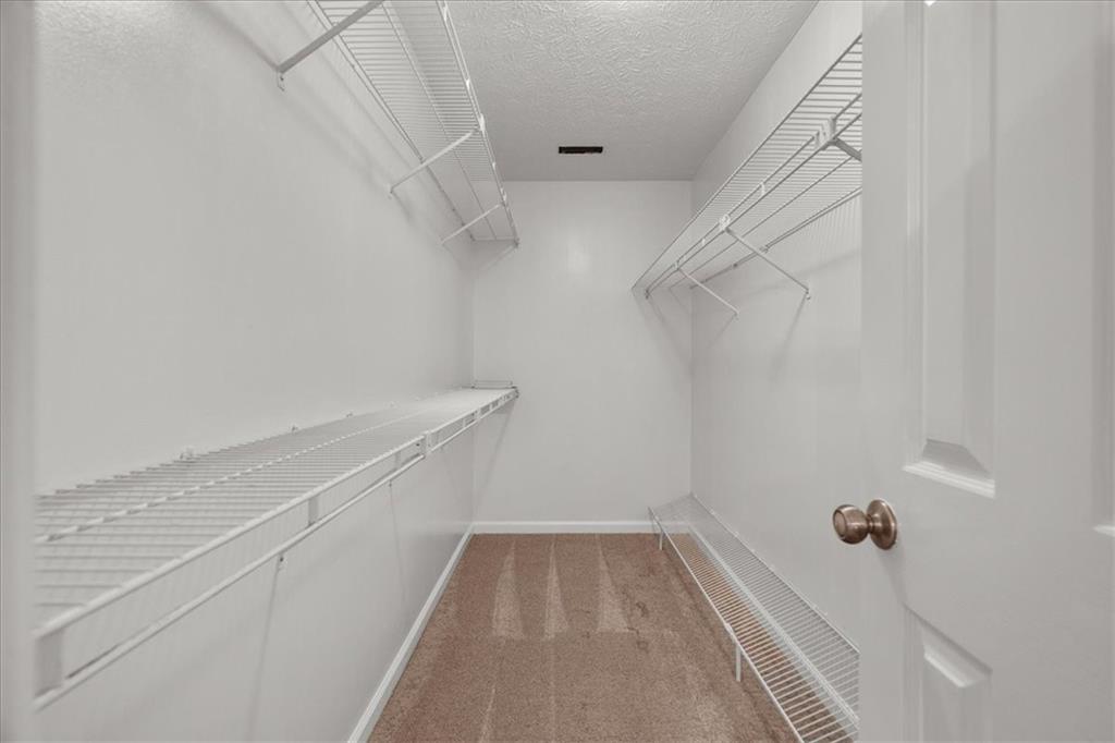 2301 Scarlett Walk