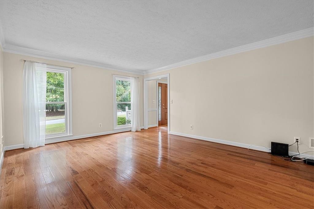 2301 Scarlett Walk