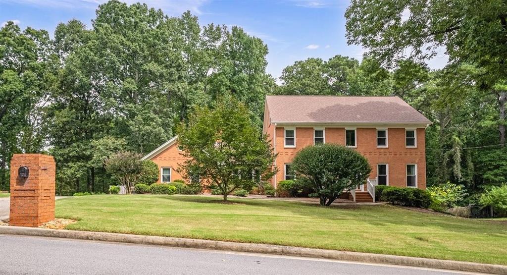 2301 Scarlett Walk