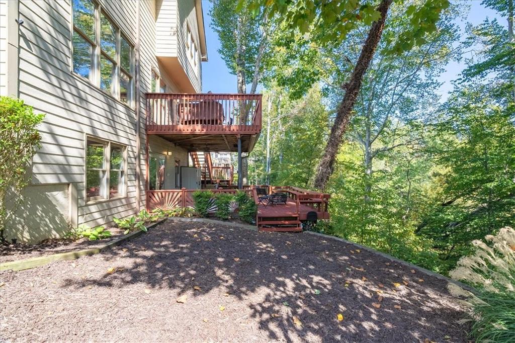 2205 Laurel Lake Drive