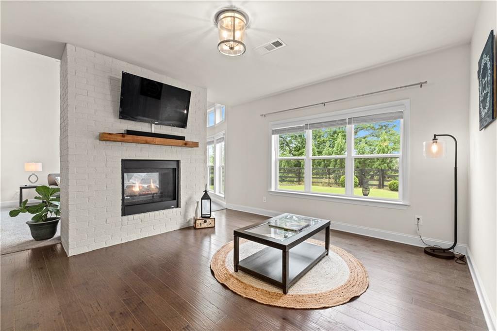 107 Crest Brooke Drive