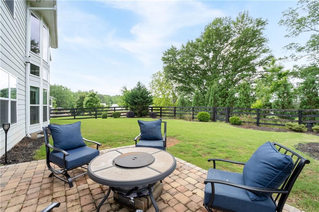 107 Crest Brooke Drive