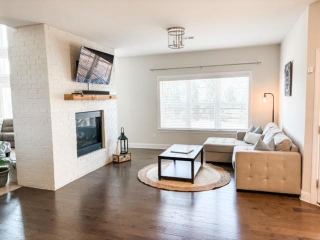 107 Crest Brooke Drive