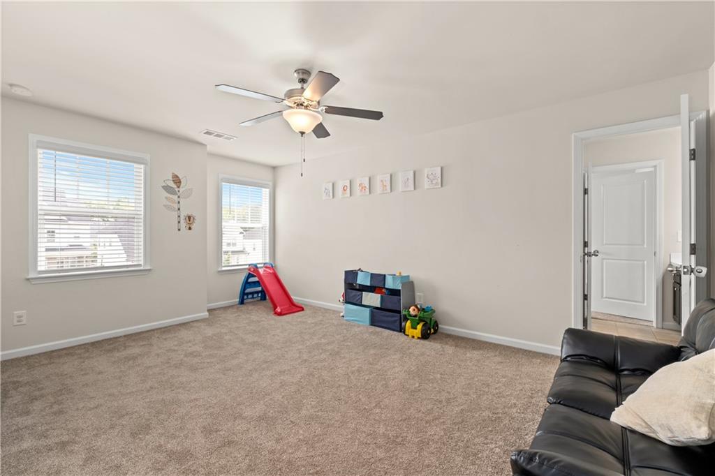107 Crest Brooke Drive