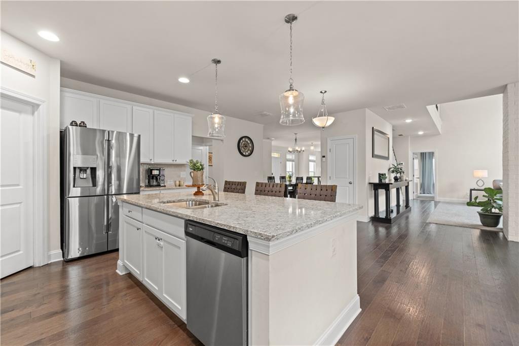 107 Crest Brooke Drive