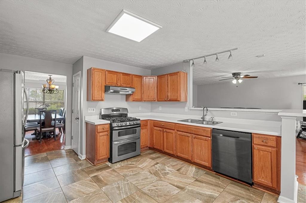 1444 Sydney Pond Circle