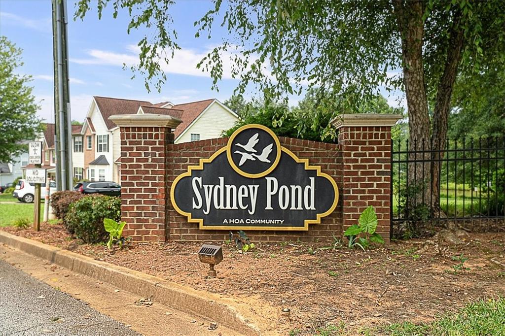 1444 Sydney Pond Circle