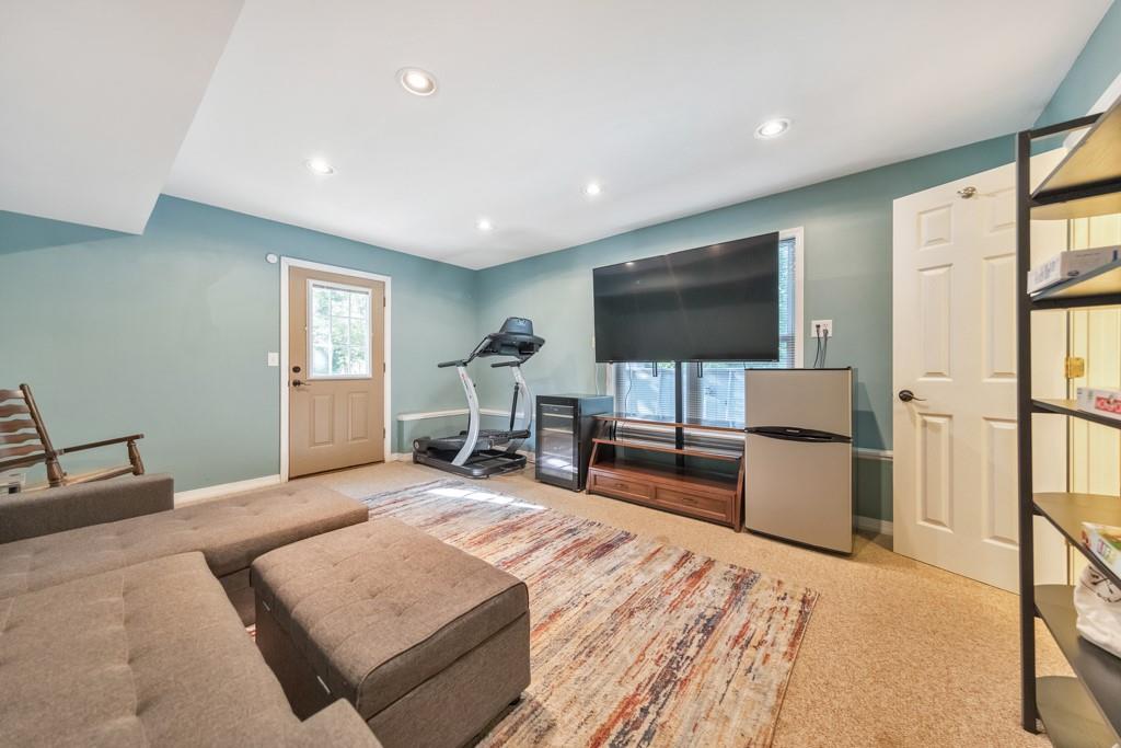 23 Mariner Way SE