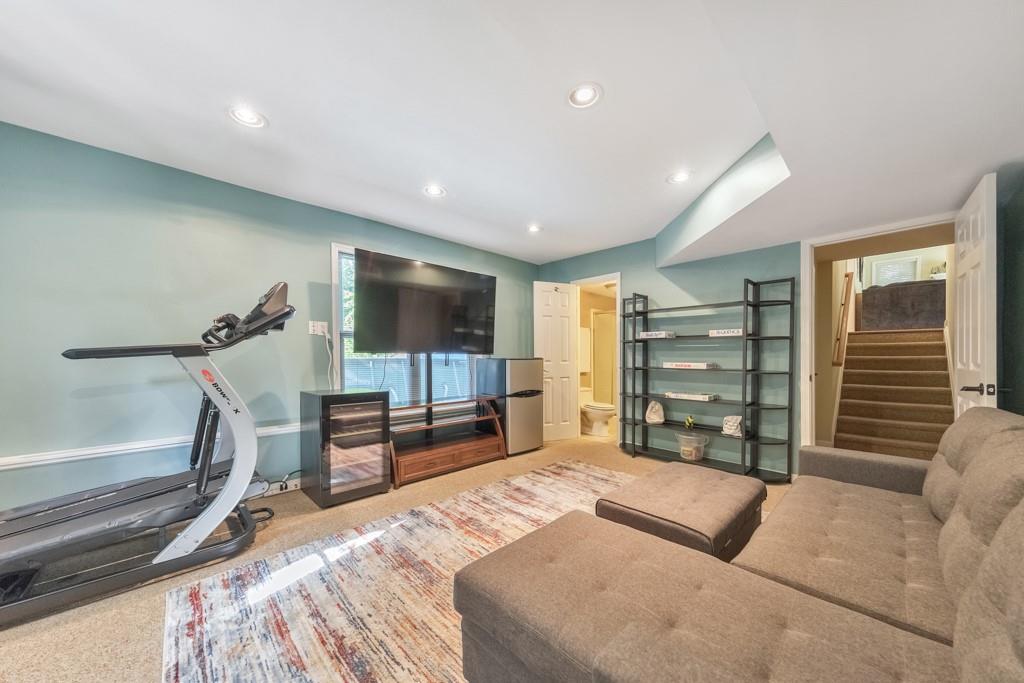 23 Mariner Way SE