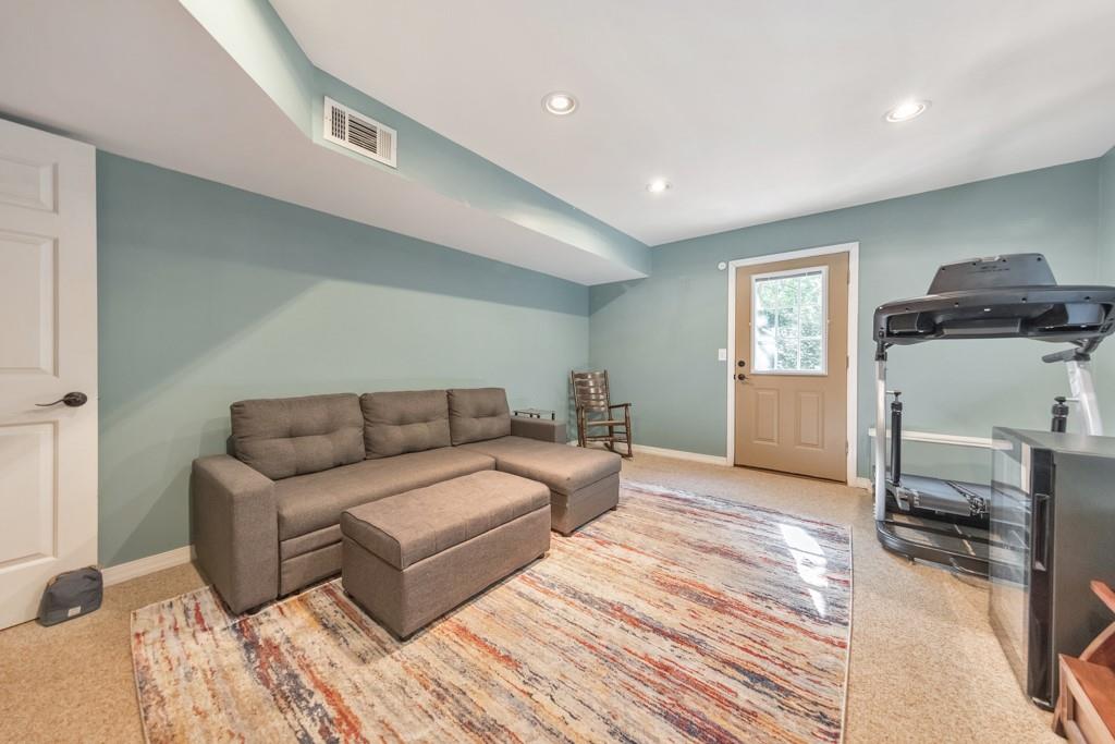23 Mariner Way SE