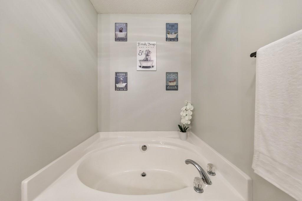 23 Mariner Way SE