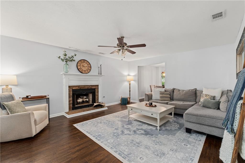 405 Magnolia Springs Cove