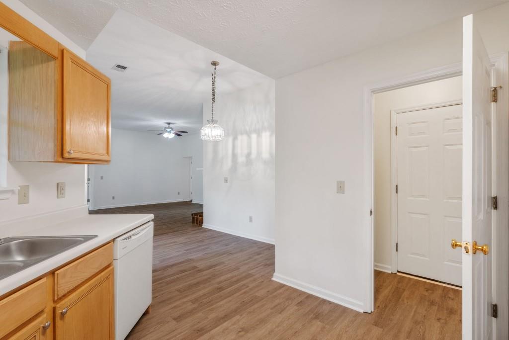 2015 Holly Cove Road