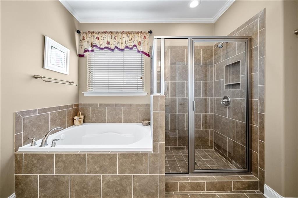 223 Bakers Farm Circle