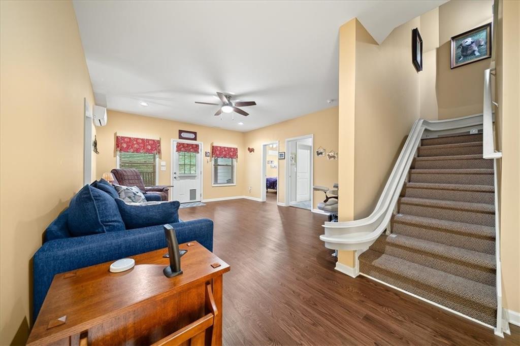 223 Bakers Farm Circle
