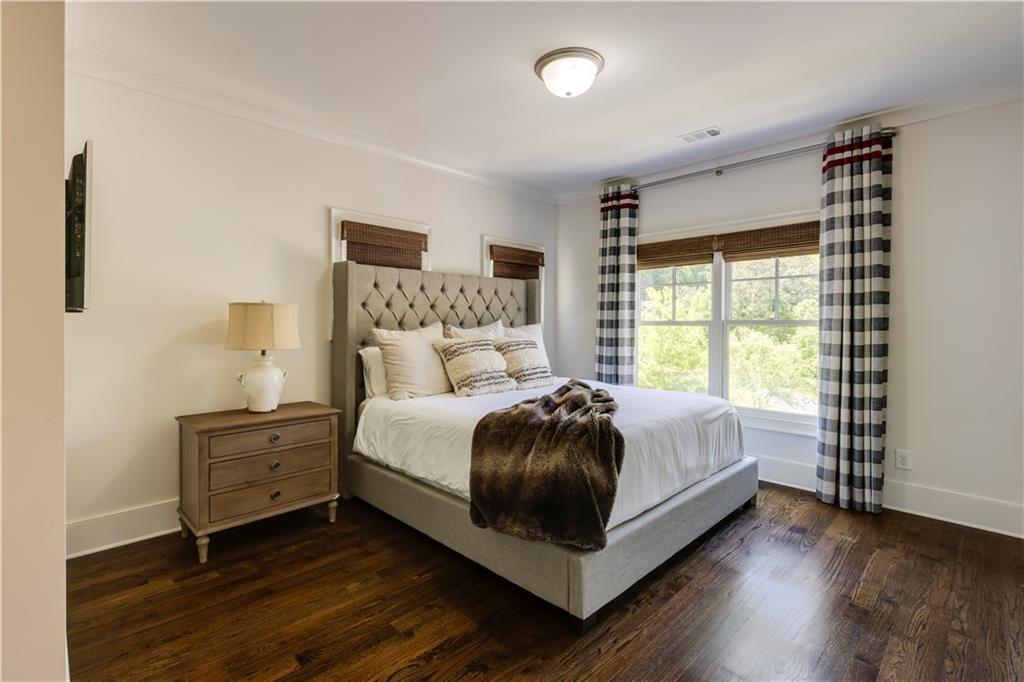 3858 Teesdale Court