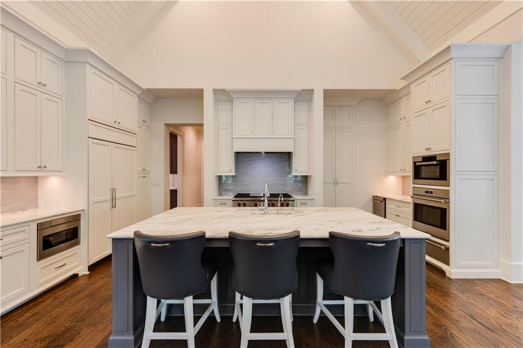 3858 Teesdale Court