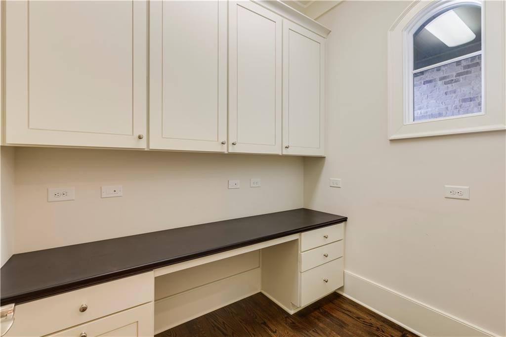 3858 Teesdale Court