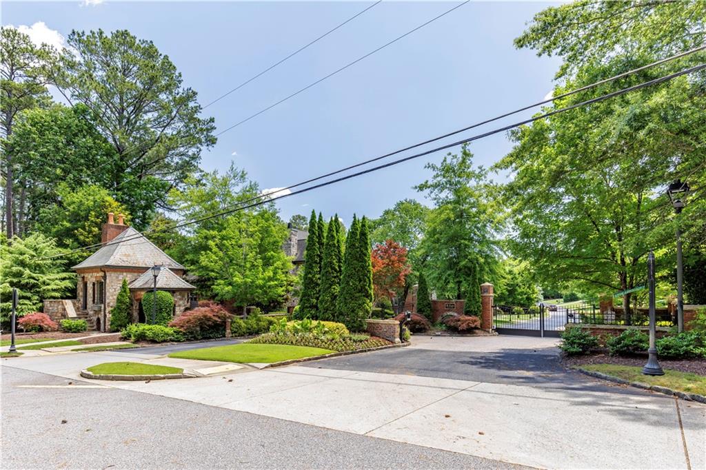 3858 Teesdale Court