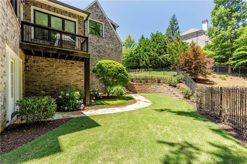 3858 Teesdale Court