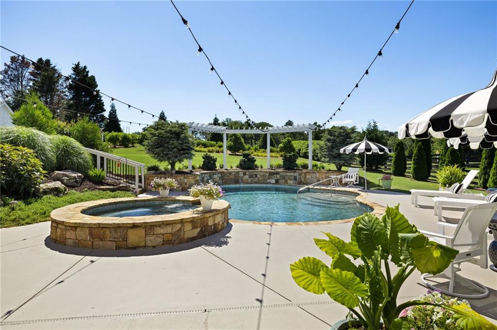 12710 Ebenezer Pond Court