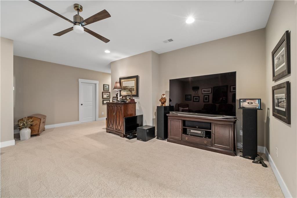 704 Bell Lane