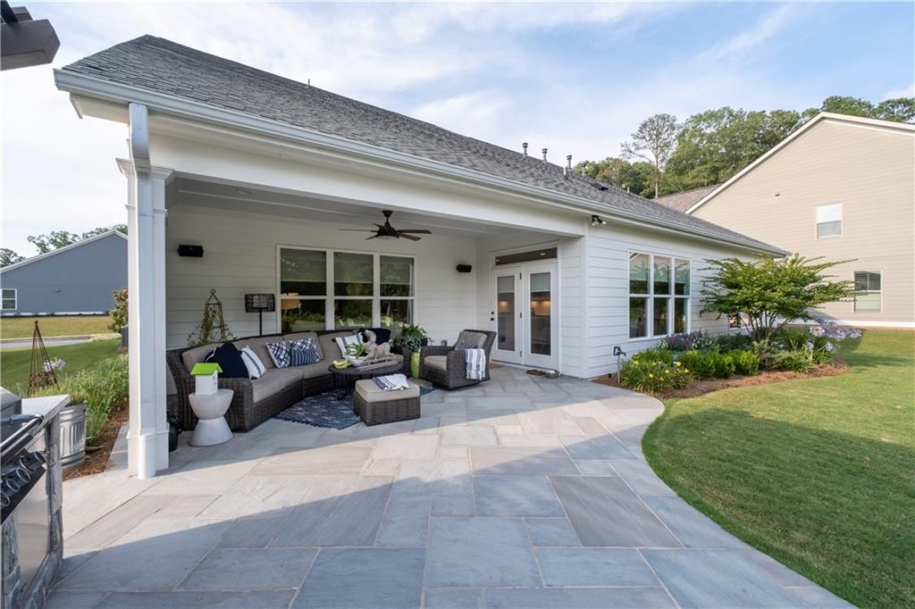 704 Bell Lane