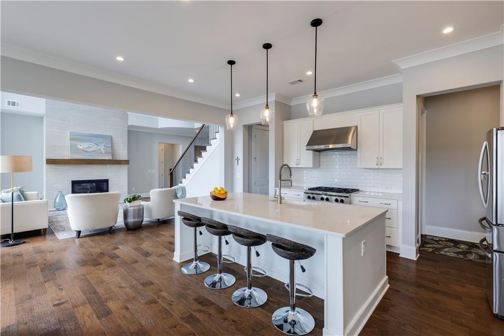 9115 Eifel Court