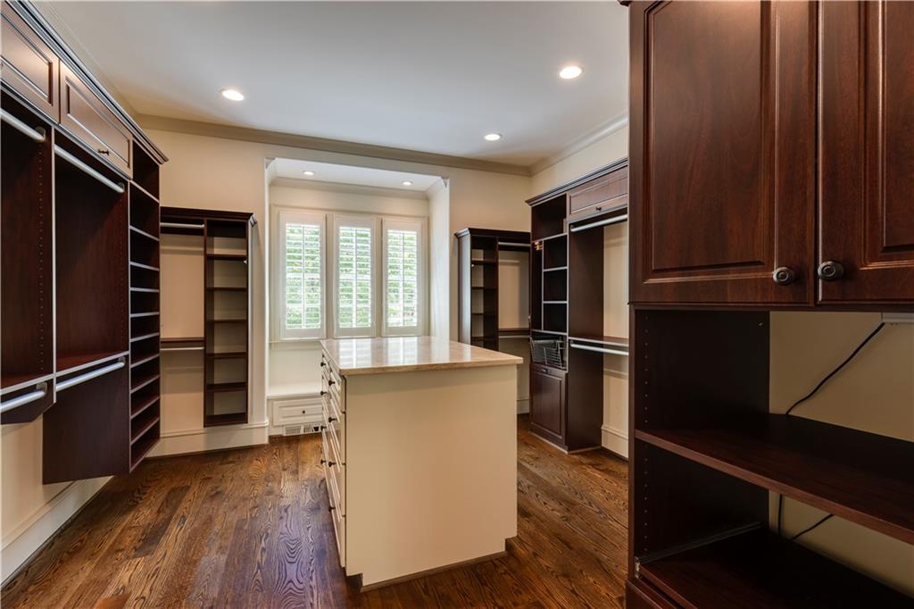 185 High Bluff Court
