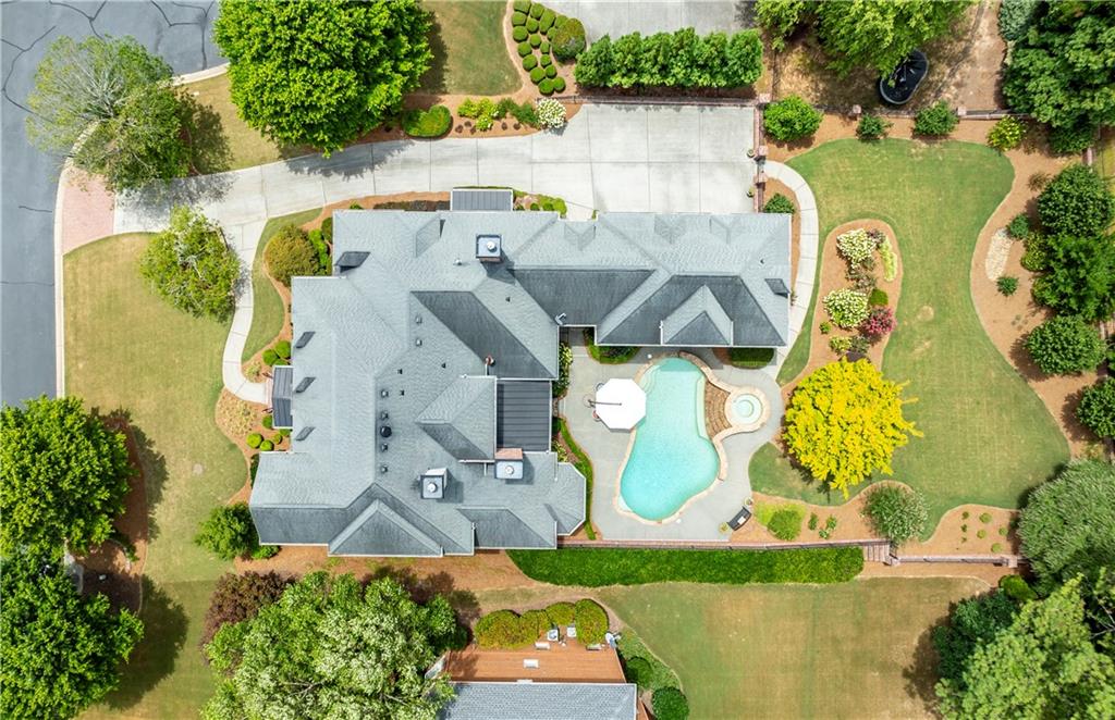 185 High Bluff Court
