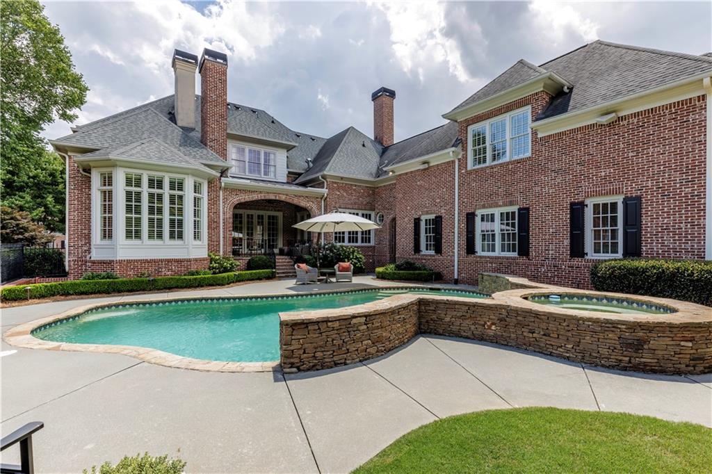 185 High Bluff Court