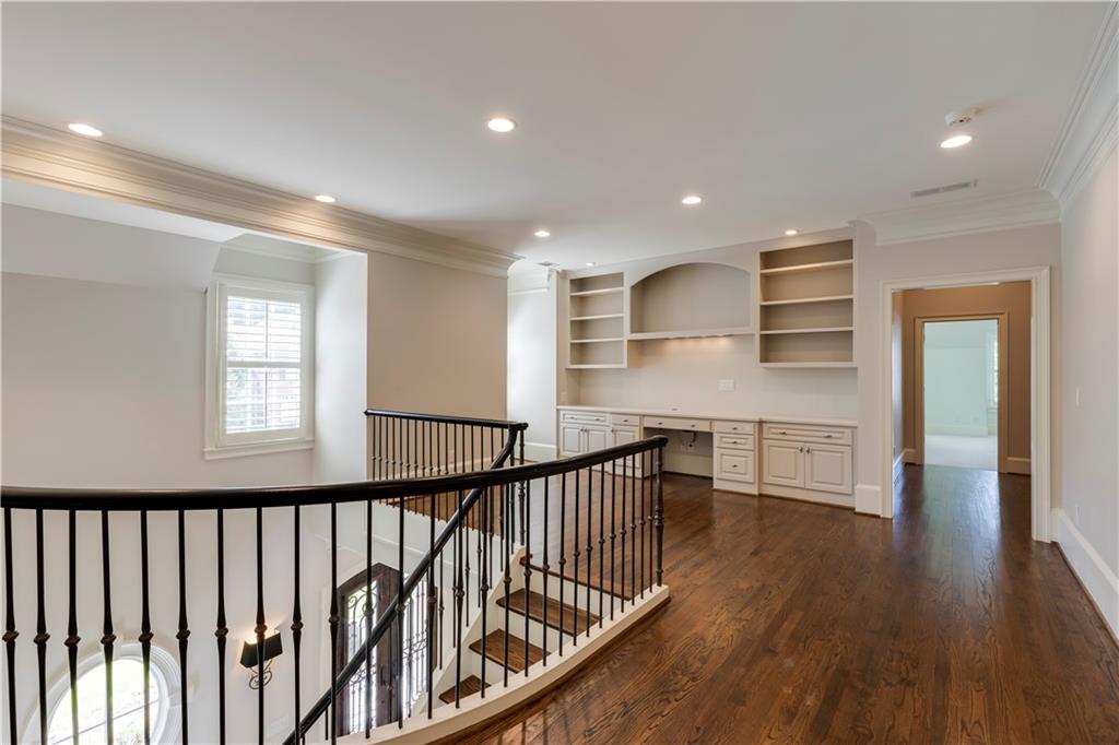 185 High Bluff Court