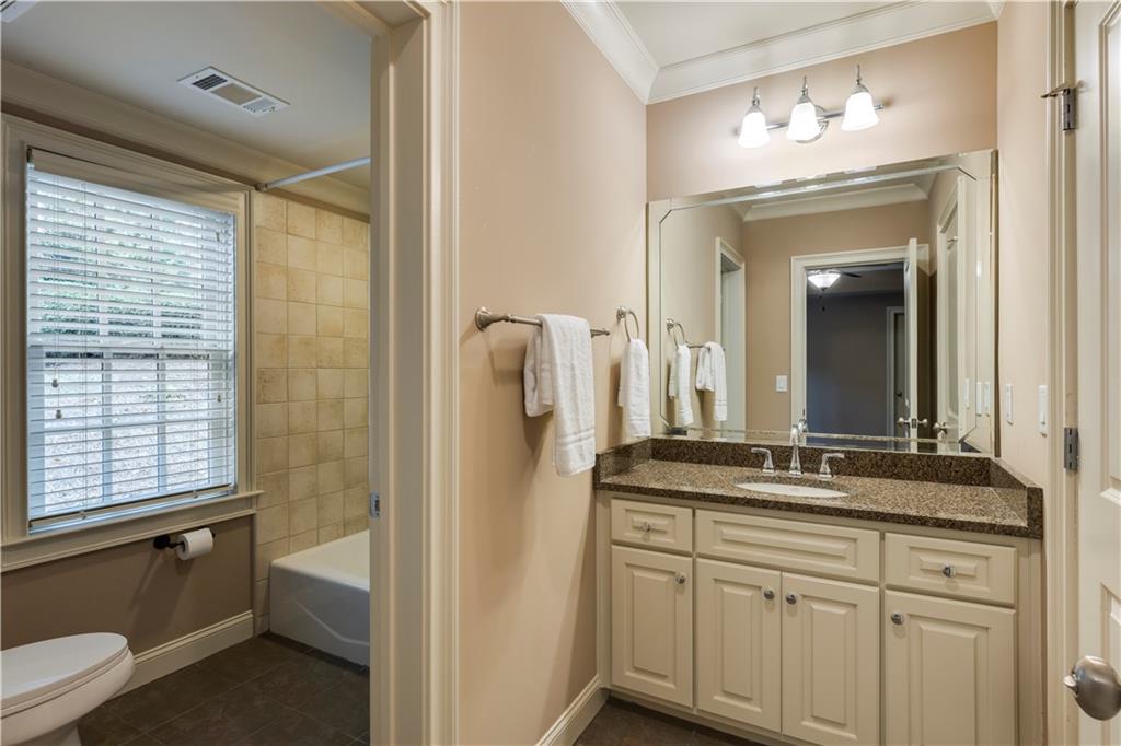 185 High Bluff Court