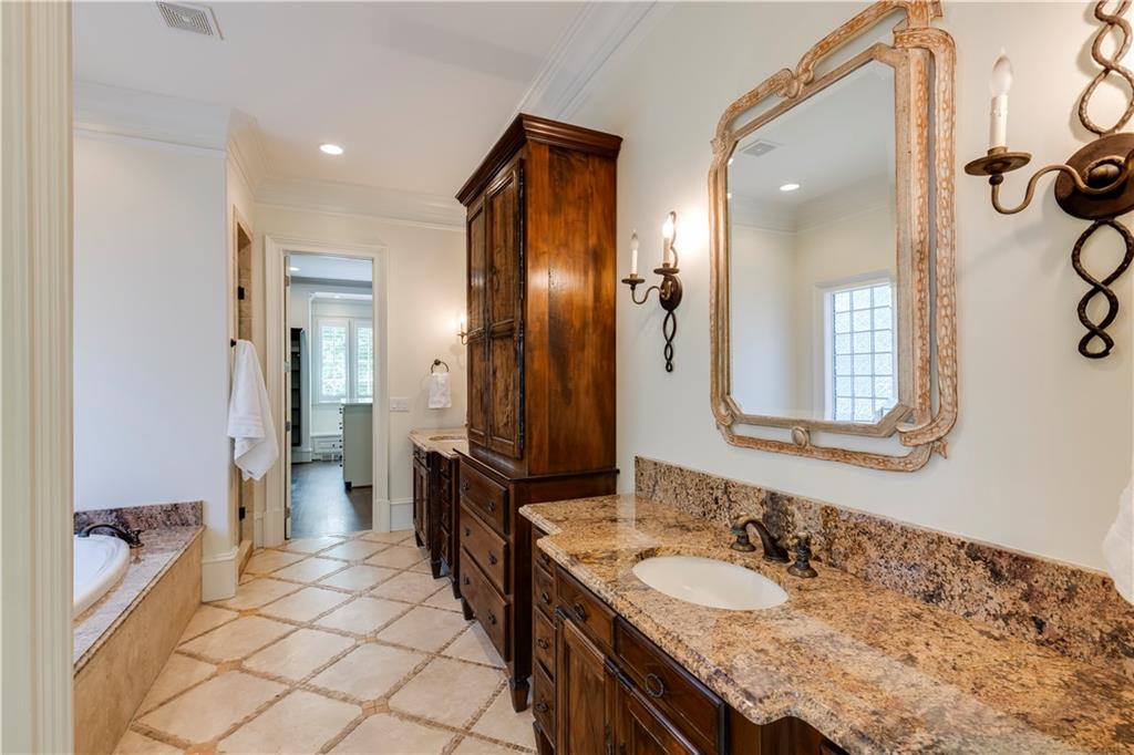185 High Bluff Court