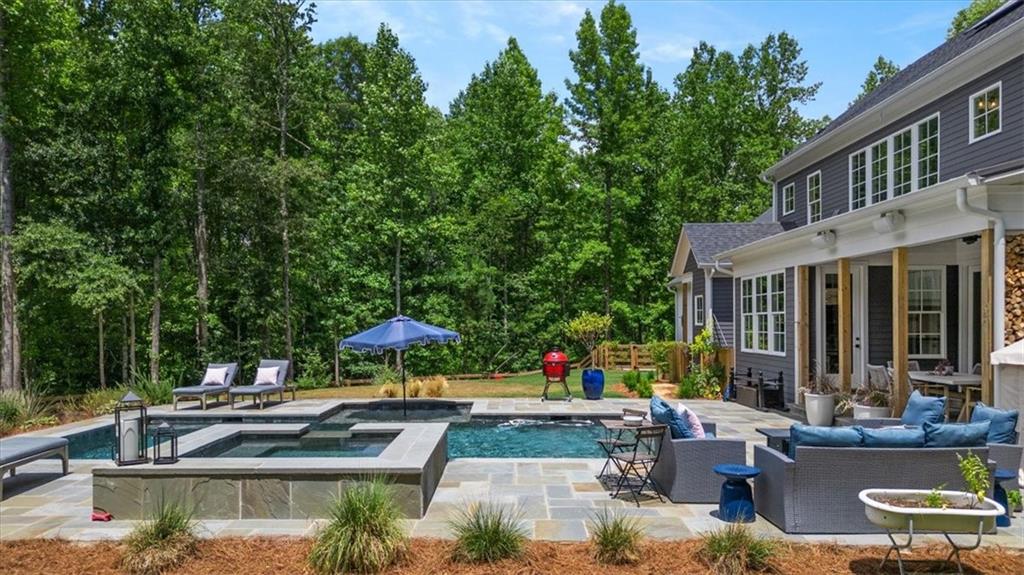 1300 Ponder Lane