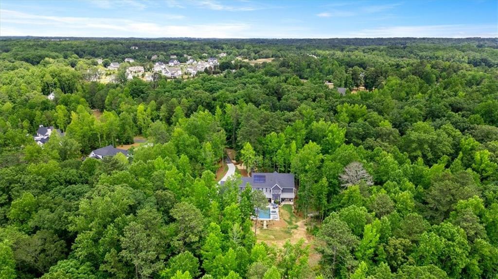 1300 Ponder Lane