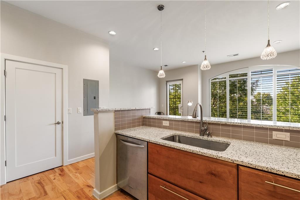 1430 Dresden Drive NE Unit 310B