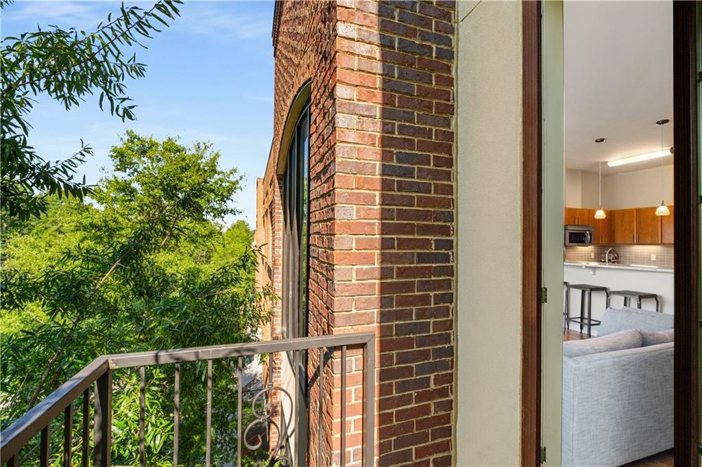 1430 Dresden Drive NE Unit 310B