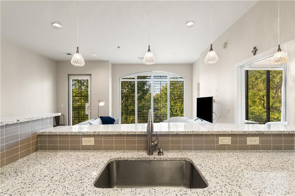 1430 Dresden Drive NE Unit 310B