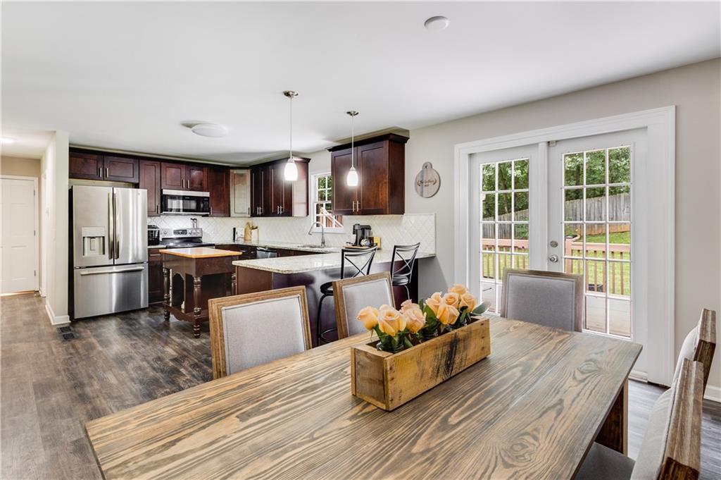 1651 Northwoods Drive