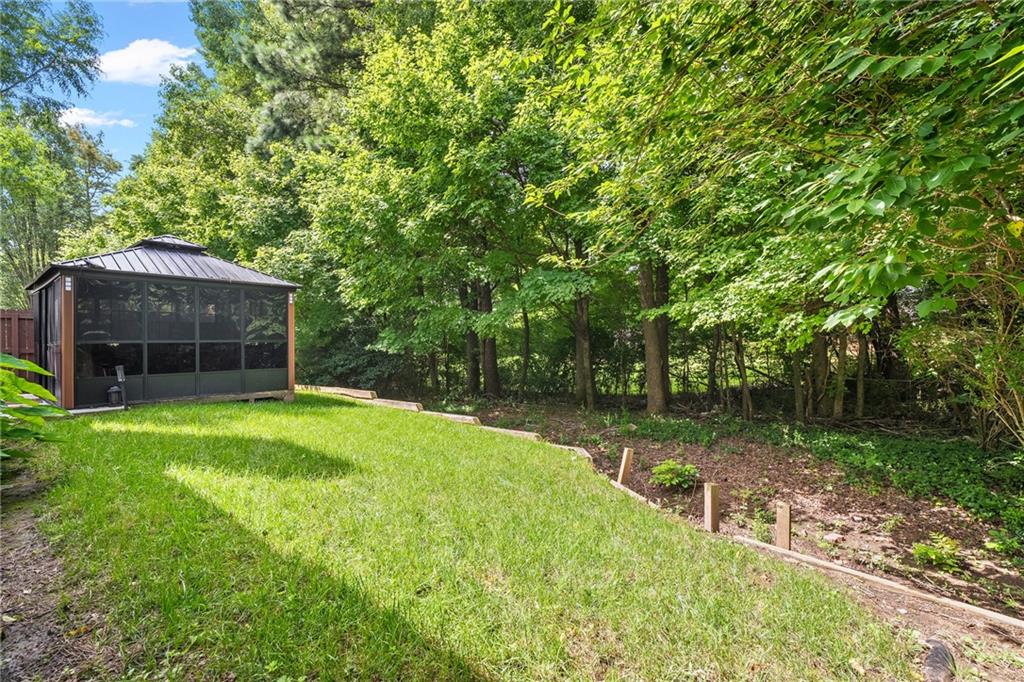 1548 Anna Ruby Lane NW