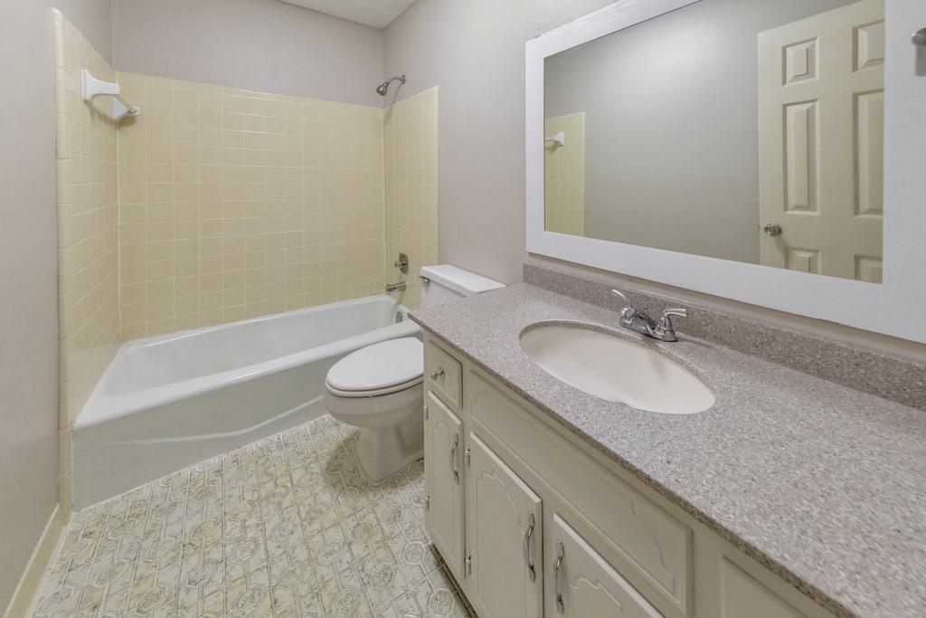 5340 Forest Brook Parkway