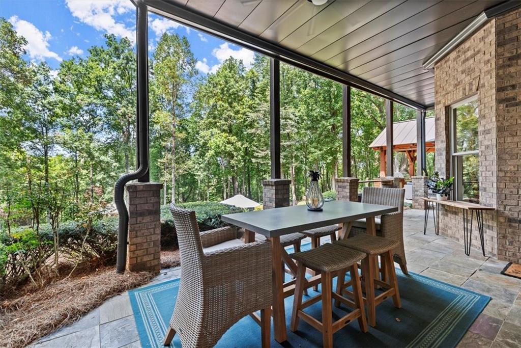 411 River Bluff Lane