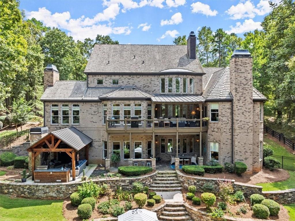 411 River Bluff Lane