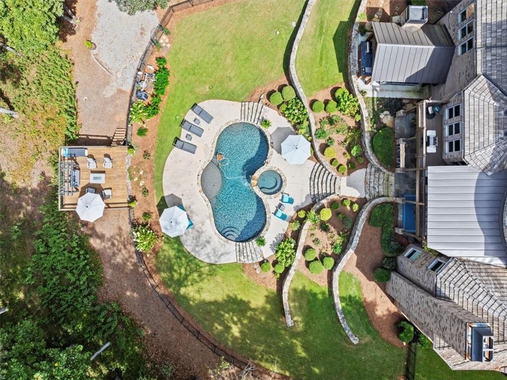 411 River Bluff Lane